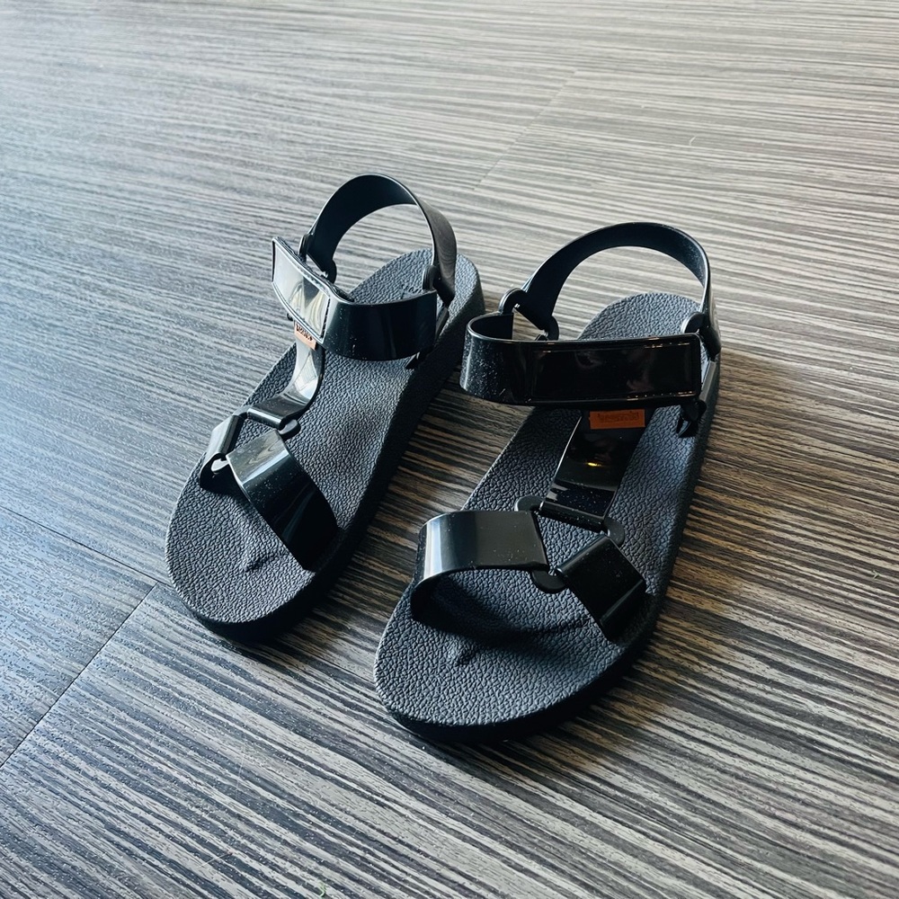 Cacatoes Manaus Sport in Black